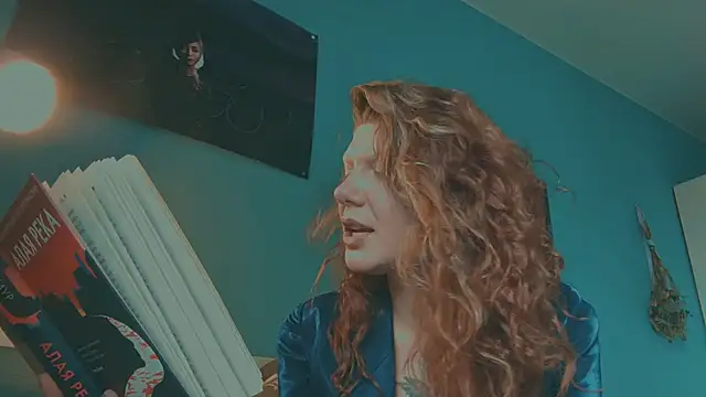 VivienDarkbloom webcam