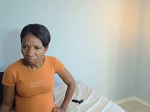 NewBootyXX webcam