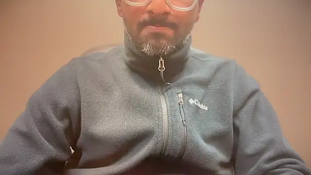 pranastro00 live cam