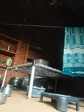cute_diya_12 webcam