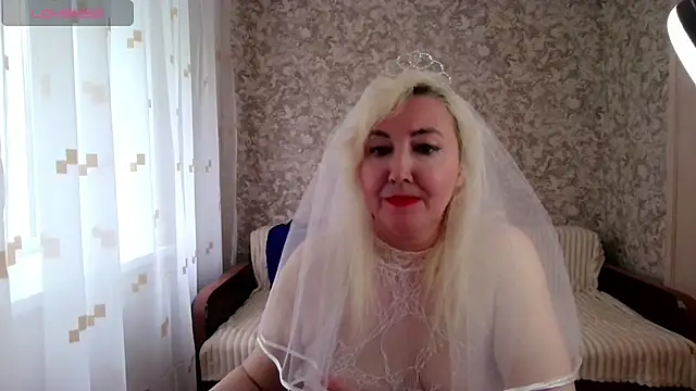 LadyKriss webcam