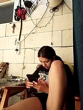 Lusandra1837lusi webcam