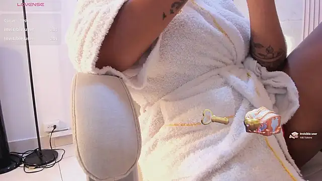 luna_taylorss webcam