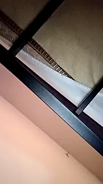 RinsingWood84 live cam