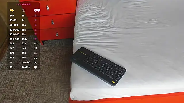 VallerieJones live cam