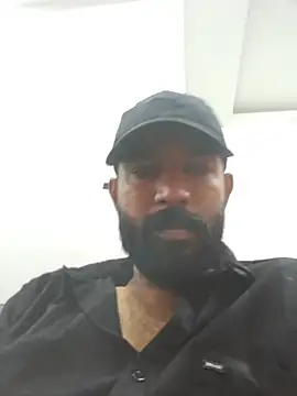 Mallukiran live cam on StripChat