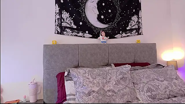 Lexiie1 live cam