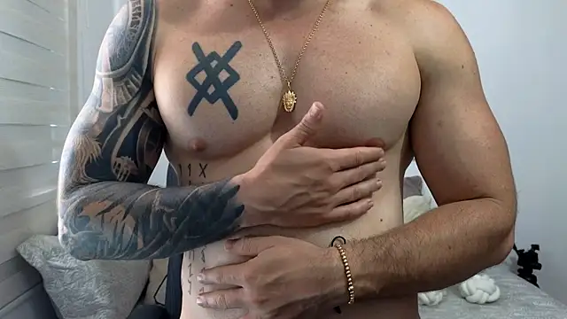 Isaac_Carter webcam