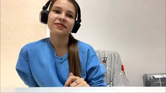 SerafinaAreizaga webcam