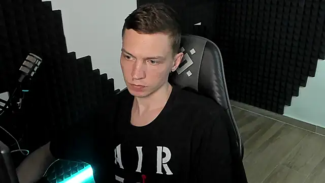 More_than_friend webcam