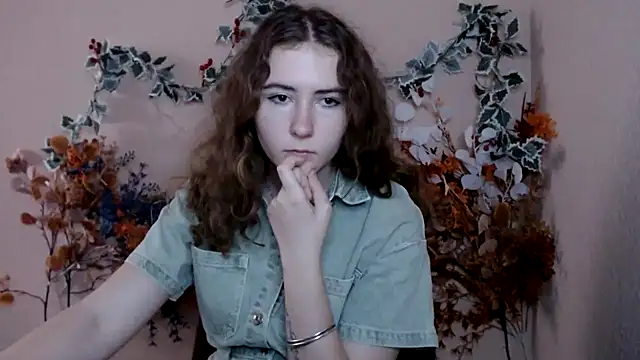 Crimson_Bite webcam