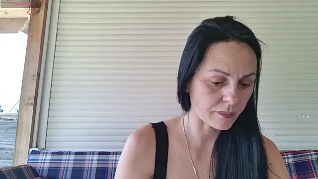 miriamdelyn - MiriamDelyn's free webcam - UK Sex Cams