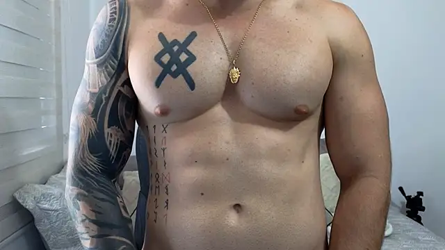Isaac_Carter webcam