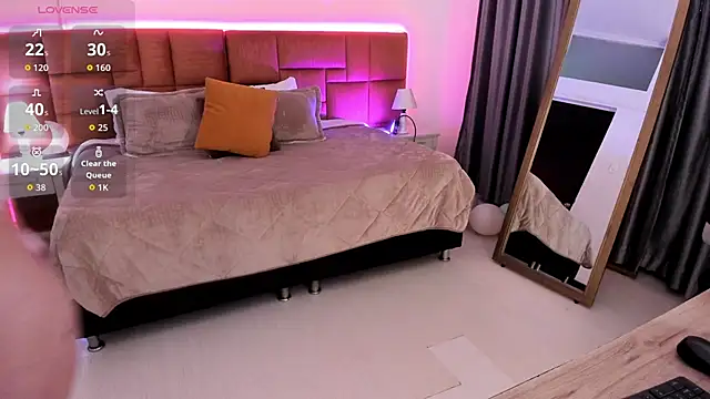 Catti_Brie webcam