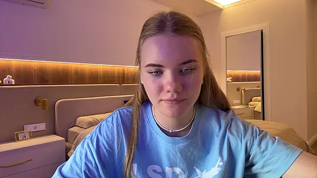 Watch doana_bebriti live on EroticFlix - High definition streams