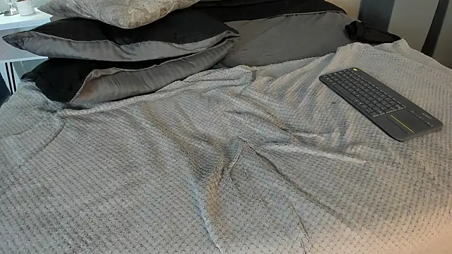 Charlie___Musk webcam
