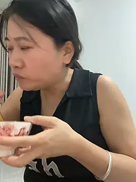 daaqnn live cam on StripChat