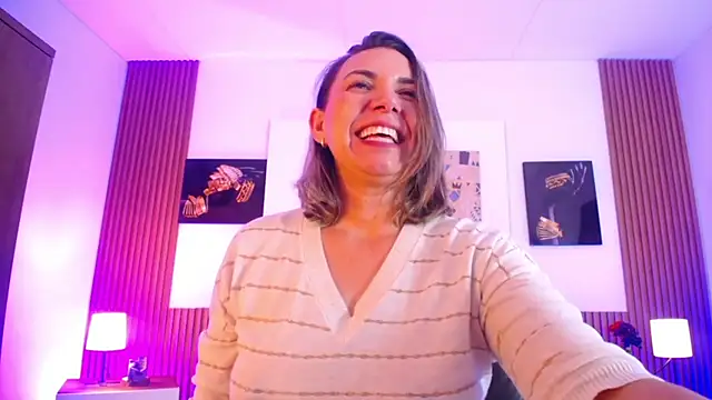 milfsecret69 webcam
