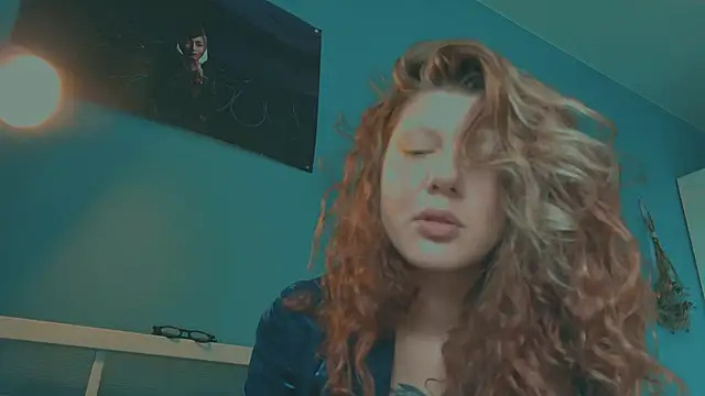 VivienDarkbloom webcam