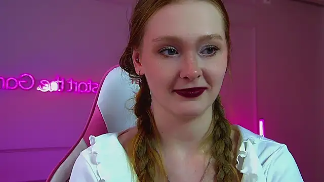 AgataFoxley webcam