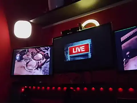_MissJaneWarren_ webcam