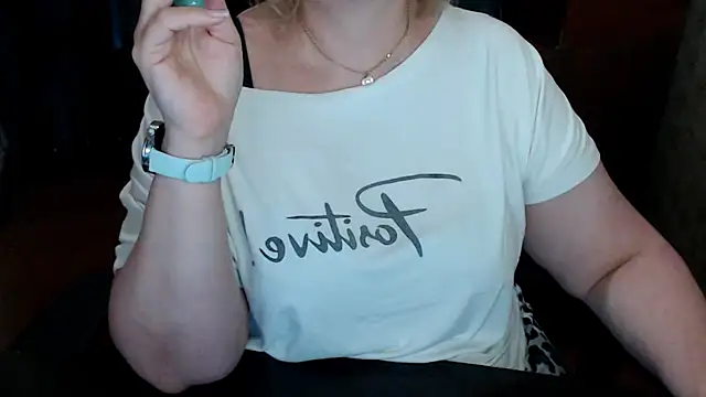 AlisaHot55 webcam
