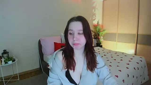 MooonlightSky live cam on StripChat