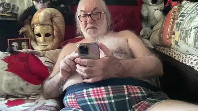 EroticVenetian live sex cam