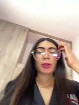 mia_222's live room