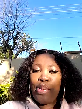 SWEETDOLLY29XX webcam