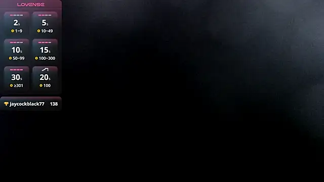 MickeQuinee live cam on StripChat