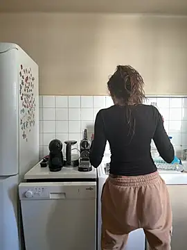 Watch Lalla_Amani live on EroticFlix - High definition streams