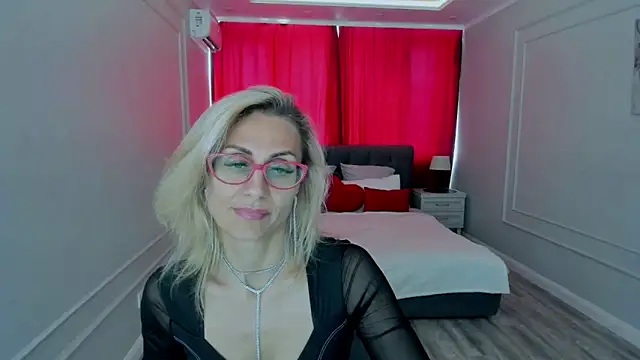 Watch MuseOfStage live on EroticFlix - High definition streams