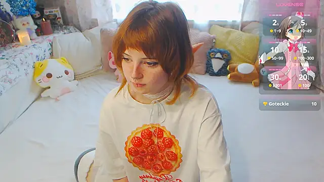 RinaMay18 webcam
