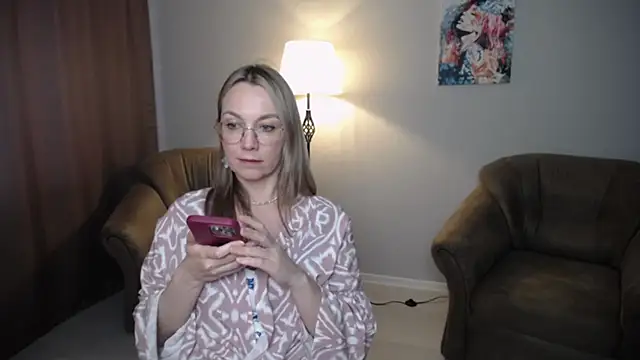 Ava_Elior webcam
