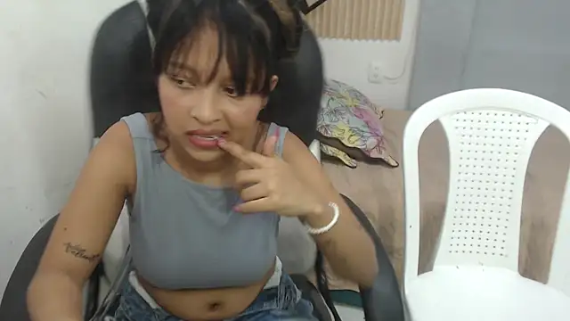 naty_18 webcam