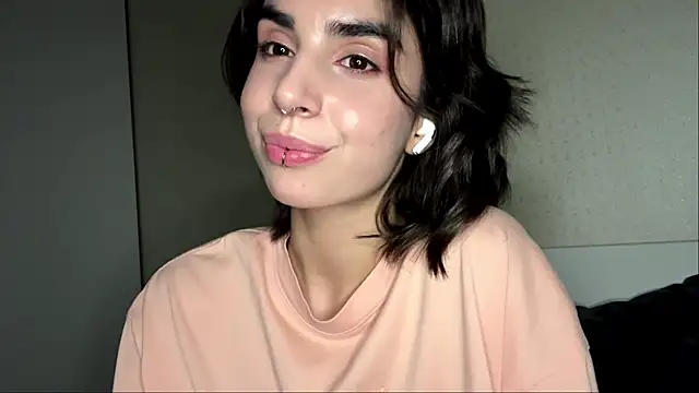 JessiaRuezga webcam
