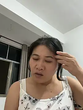 Watch daaqnn live on EroticFlix - High definition streams