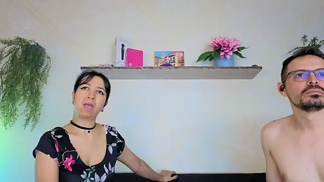 _FireandDesire webcam