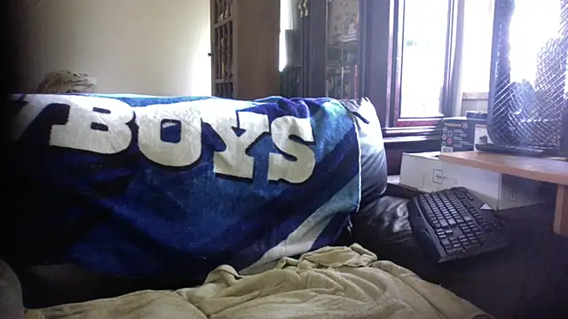KinkyTOMan webcam