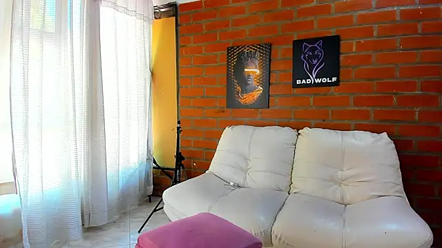 Badwolf818_ webcam