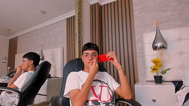 DannTaylor webcam