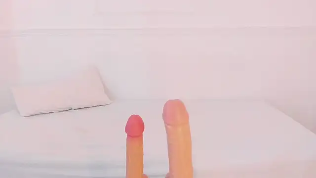 _lovelymia_ webcam