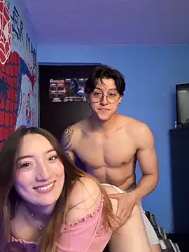 Watch Valery_Salmons live on EroticFlix - High definition streams