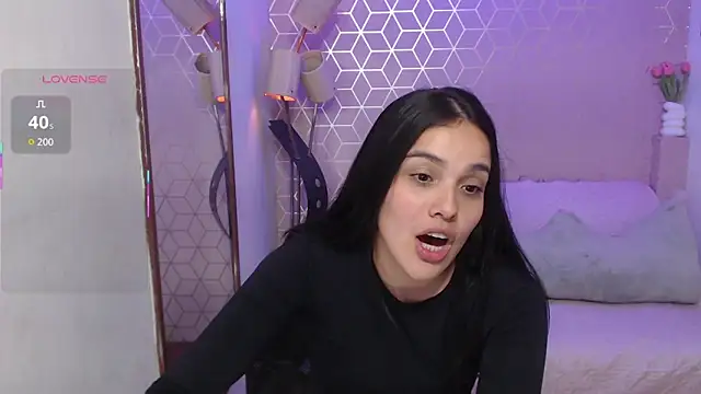 Victoria_Pivet webcam