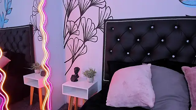 Sweet_Ariadna_ webcam