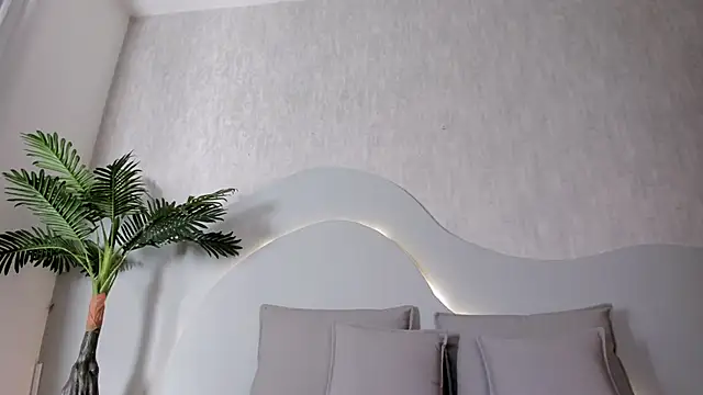 CannelaSmith webcam