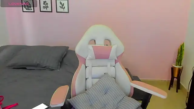 sophie_pazz webcam