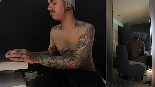 kaletattoo webcam