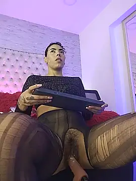 Pamelamiler__ webcam